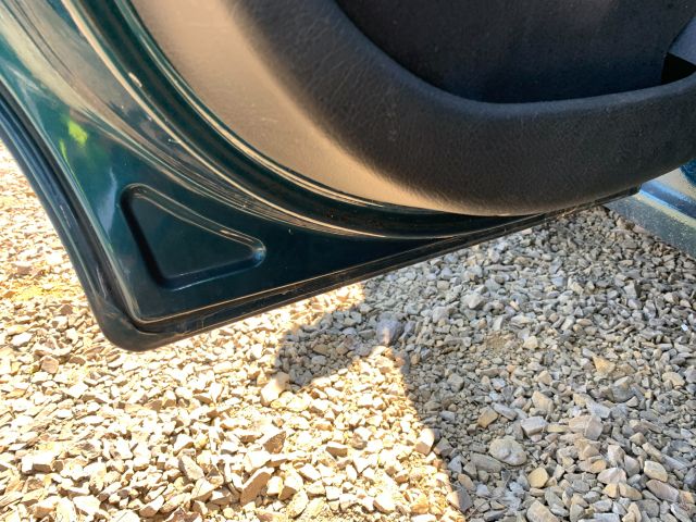 bontott OPEL ASTRA F Jobb Napellenző