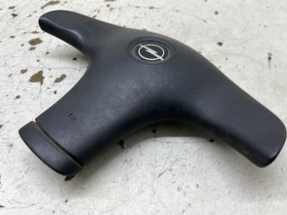 bontott OPEL ASTRA F Kormányközép Burkolat