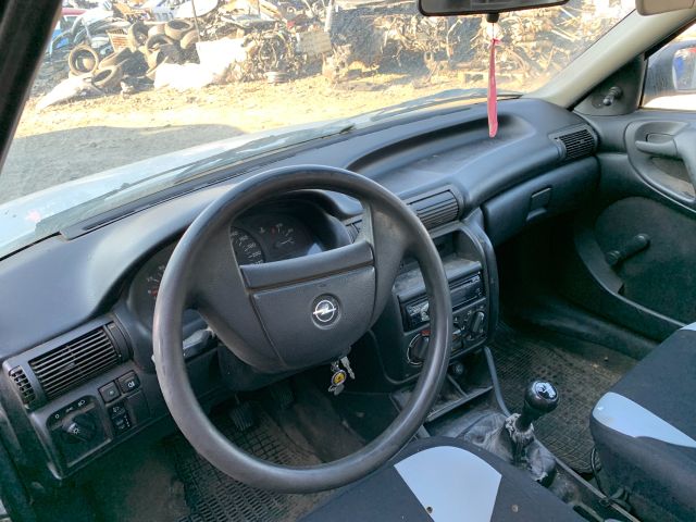 bontott OPEL ASTRA F Kormányoszlop