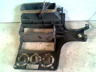 bontott OPEL ASTRA F Középkonzol Keret