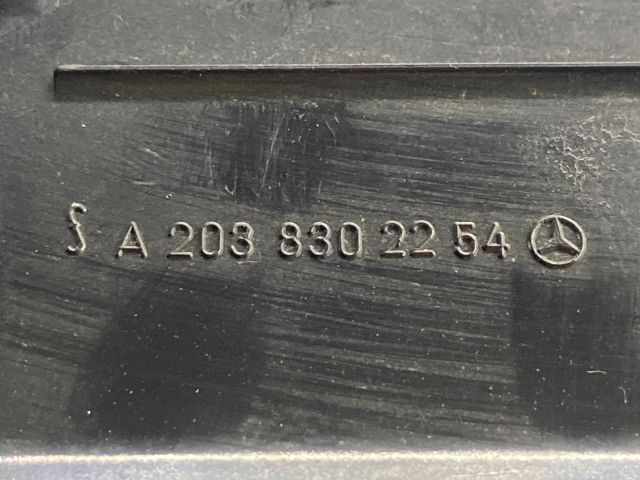 bontott OPEL ASTRA F Középső Szellőző