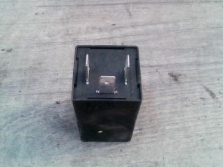 bontott OPEL ASTRA F Relé