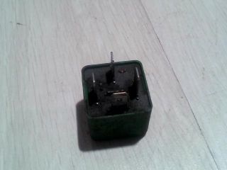 bontott OPEL ASTRA F Relé