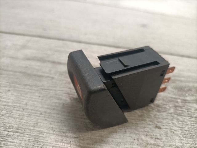 bontott OPEL ASTRA F Vészvillogó Kapcsoló