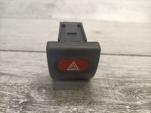 bontott OPEL ASTRA F Vészvillogó Kapcsoló