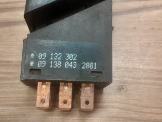 bontott OPEL ASTRA F Vészvillogó Kapcsoló