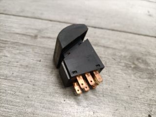 bontott OPEL ASTRA F Vészvillogó Kapcsoló