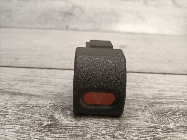 bontott OPEL ASTRA F Vészvillogó Kapcsoló