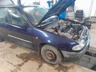 bontott OPEL ASTRA F Vészvillogó Kapcsoló