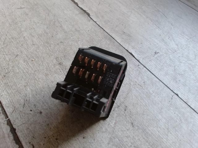 bontott OPEL ASTRA F Világítás Kapcsoló