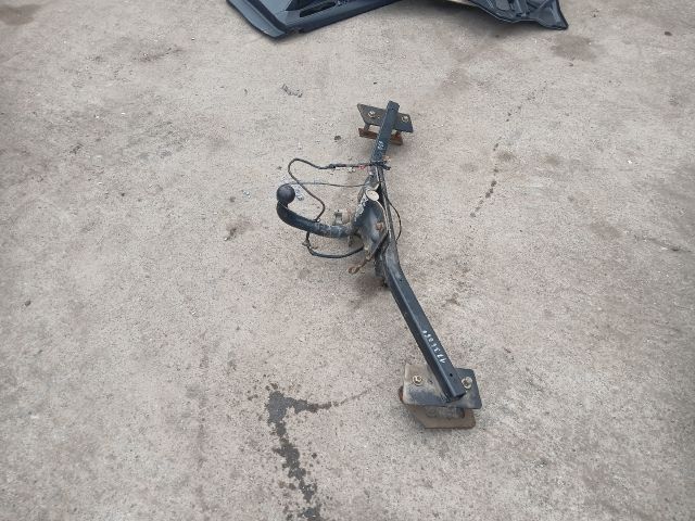 bontott OPEL ASTRA F Vonóhorog