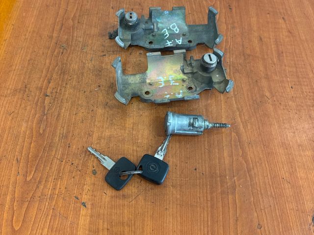 bontott OPEL ASTRA F Zárbetét Szett