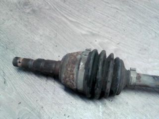 bontott OPEL ASTRA G Bal Féltengely