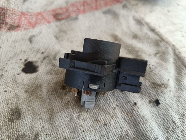 bontott OPEL ASTRA G Gyújtáskapcsoló