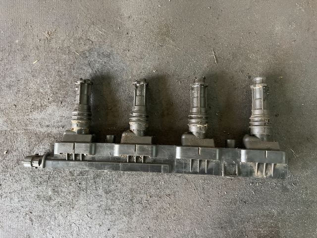 bontott OPEL ASTRA G Gyújtótrafó