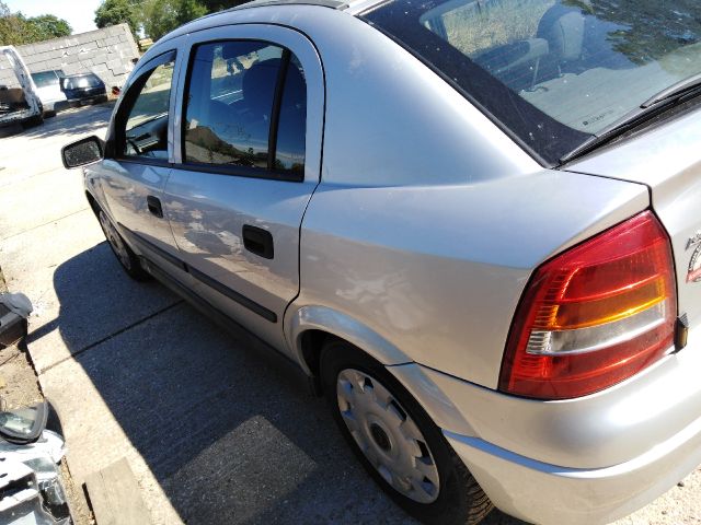 bontott OPEL ASTRA G Homlokfal (Üres lemez)