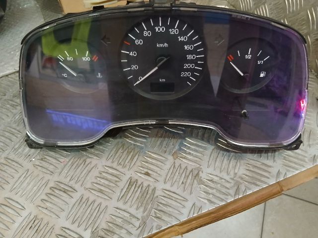 bontott OPEL ASTRA G Kilométeróra