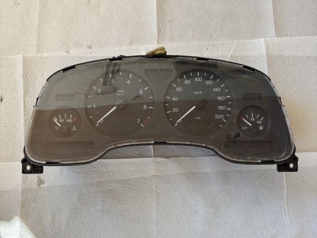 bontott OPEL ASTRA G Kilométeróra
