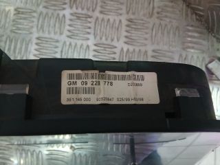 bontott OPEL ASTRA G Kilométeróra