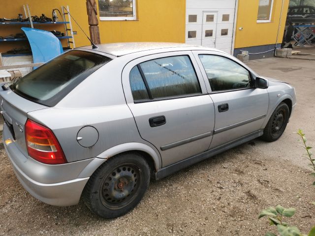 bontott OPEL ASTRA G Kuplung Szett Lendkerékkel