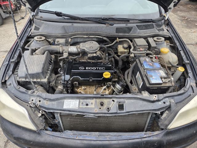 bontott OPEL ASTRA G Motor (Fűzött blokk hengerfejjel)