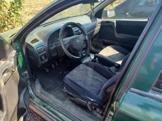 bontott OPEL ASTRA G Motor (Fűzött blokk hengerfejjel)