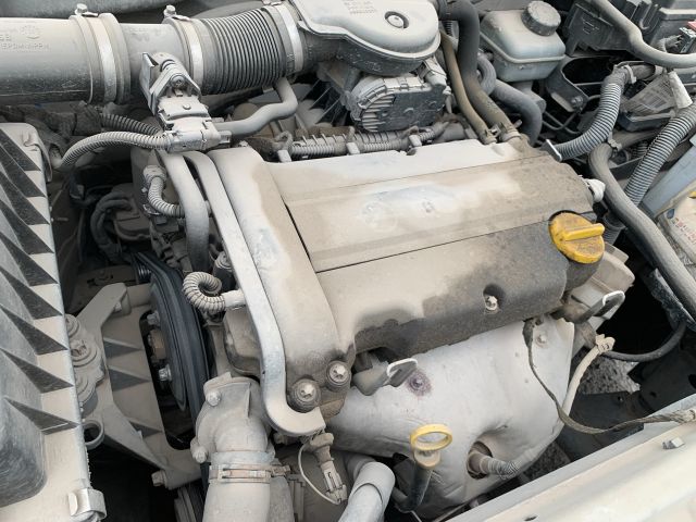bontott OPEL ASTRA G Motor (Fűzött blokk hengerfejjel)
