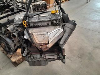 bontott OPEL ASTRA G Motor (Fűzött blokk hengerfejjel)