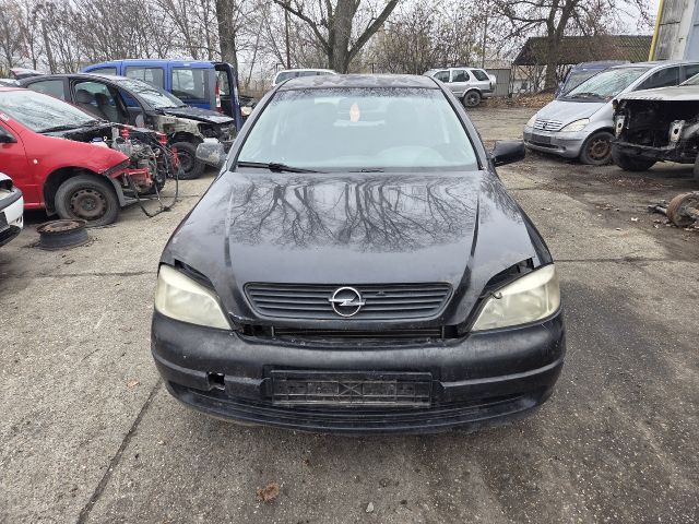 bontott OPEL ASTRA G Motor (Fűzött blokk hengerfejjel)