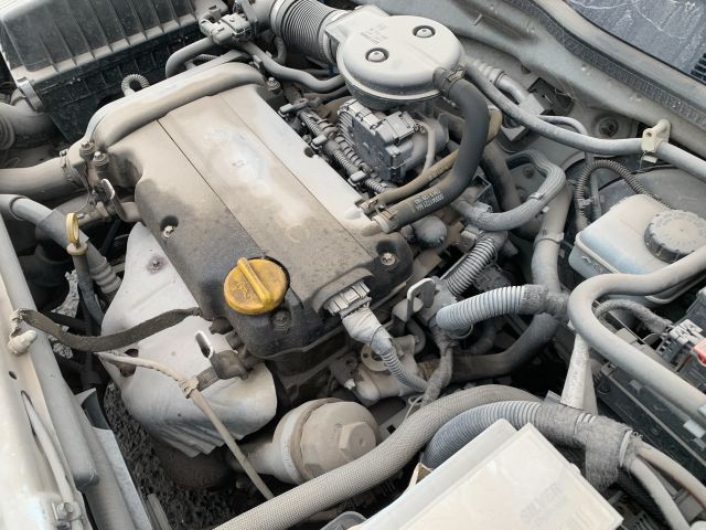 bontott OPEL ASTRA G Motor (Fűzött blokk hengerfejjel)