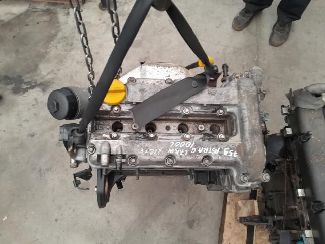 bontott OPEL ASTRA G Motor (Fűzött blokk hengerfejjel)