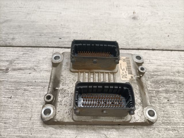 bontott OPEL ASTRA G Motorvezérlő