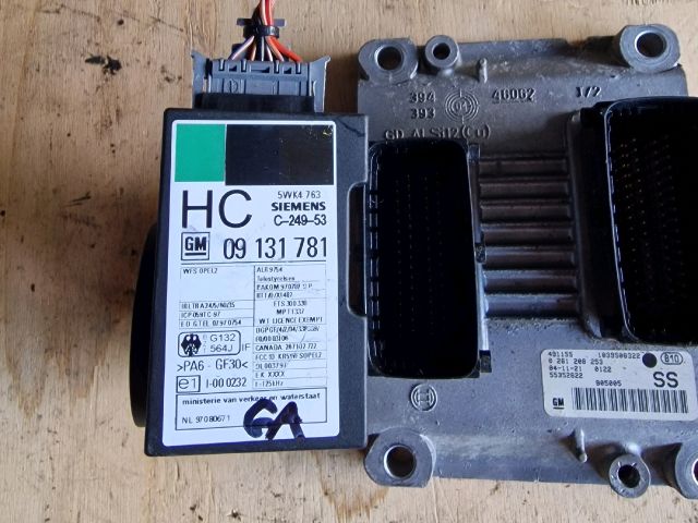 bontott OPEL ASTRA G Motorvezérlő