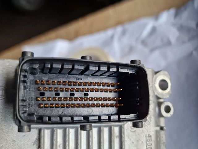 bontott OPEL ASTRA G Motorvezérlő