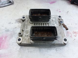 bontott OPEL ASTRA G Motorvezérlő