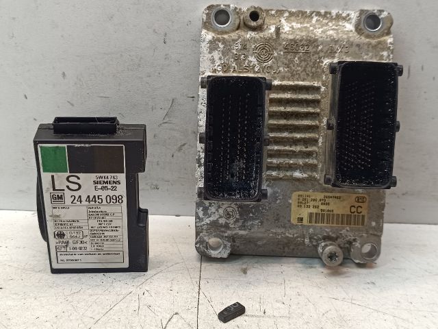 bontott OPEL ASTRA G Motorvezérlő