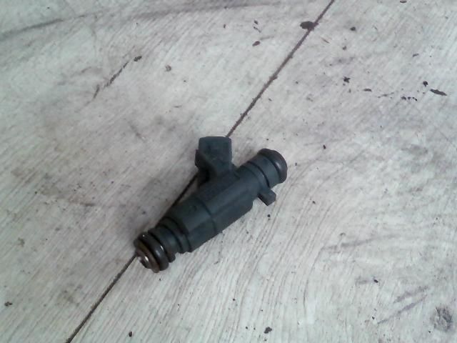 bontott OPEL ASTRA G Porlasztó (1 db)