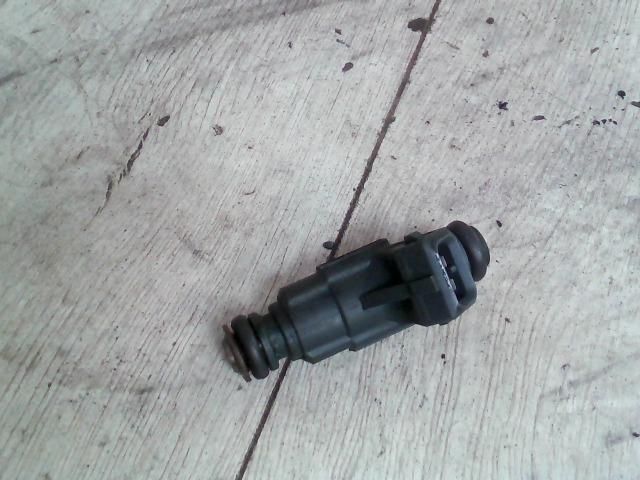 bontott OPEL ASTRA G Porlasztó (1 db)