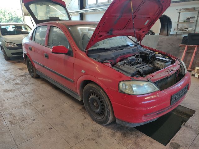 bontott OPEL ASTRA G Porlasztó Sor / Híd