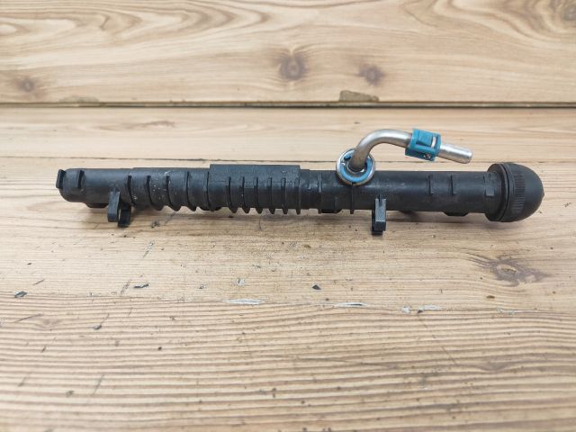 bontott OPEL ASTRA G Porlasztó Sor / Híd