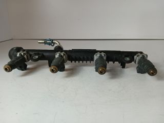 bontott OPEL ASTRA G Porlasztó Sor / Híd