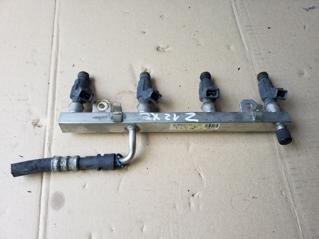 bontott OPEL ASTRA G Porlasztó Sor / Híd