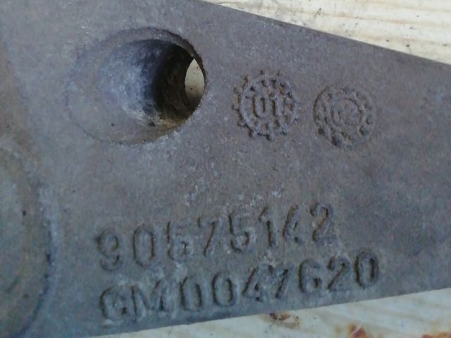 bontott OPEL ASTRA G Váltó Tartó Bak (Pozíciófüggetlen)