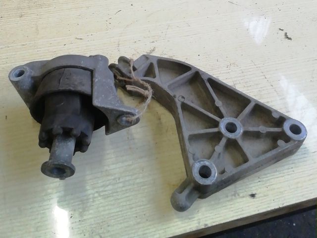 bontott OPEL ASTRA G Váltó Tartó Bak (Pozíciófüggetlen)