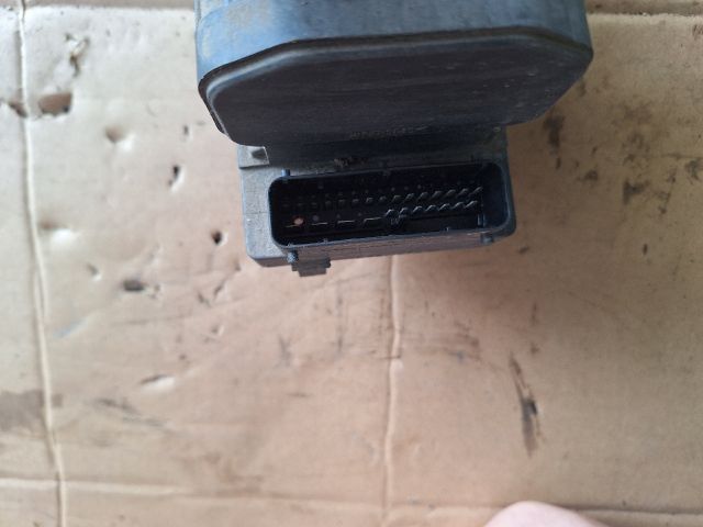 bontott OPEL ASTRA G ABS Kocka