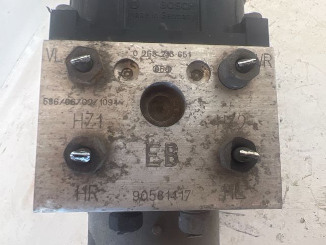 bontott OPEL ASTRA G ABS Kocka