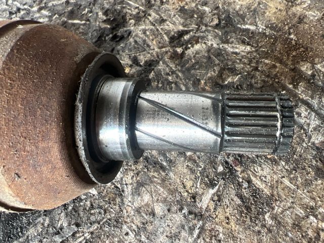 bontott OPEL ASTRA G Bal Féltengely