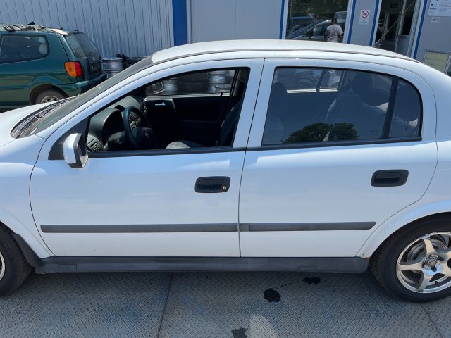 bontott OPEL ASTRA G Bal hátsó Rugó