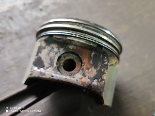 bontott OPEL ASTRA G Dugattyú és Hajtókar