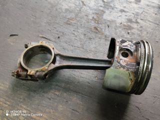 bontott OPEL ASTRA G Dugattyú és Hajtókar